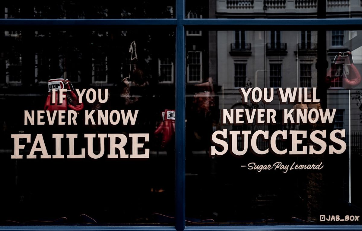 30 frases de marketing para arquitectos (y la lección detrás de cada una)