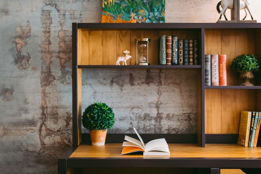 Leer sobre marketing da al arquitecto criterio para dirigir su propia captación.